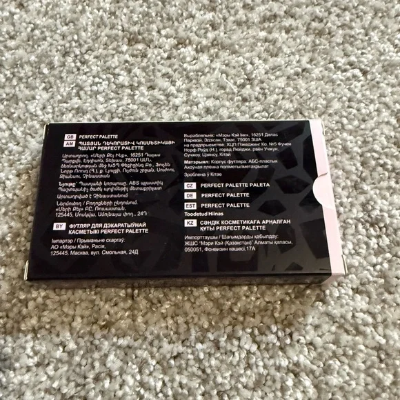 Mary Kay Perfect Palette Unfilled New In Box Makeup Organizer Compact - Picture 2 of 5